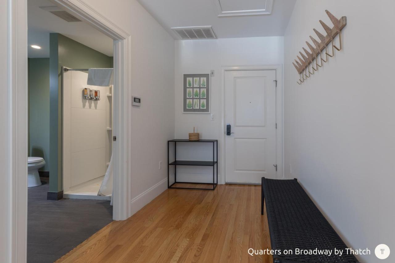 West Broadway Quarters By Thatch Boston Exterior photo