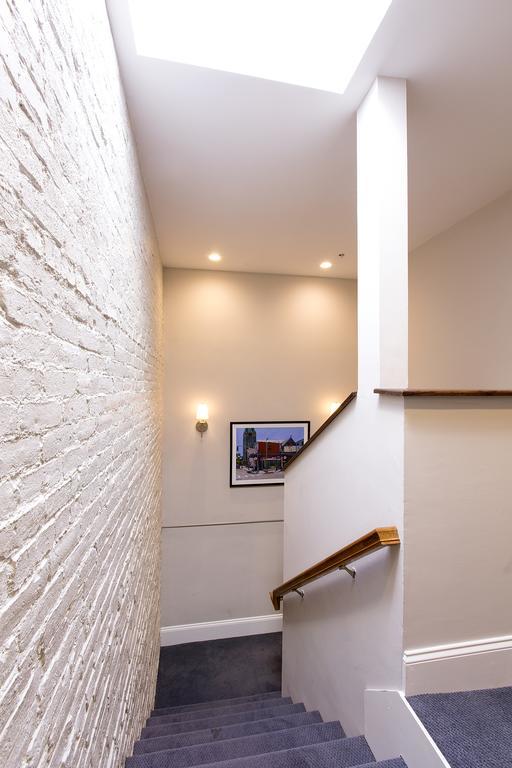 West Broadway Quarters By Thatch Boston Exterior photo